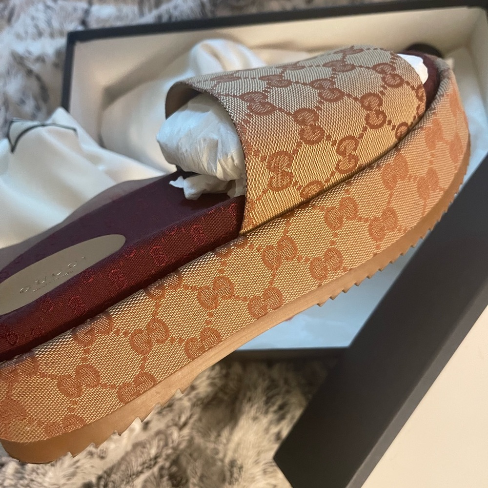 Gucci platforms worn TWICE with box like new!Dust bags included in perfect shape